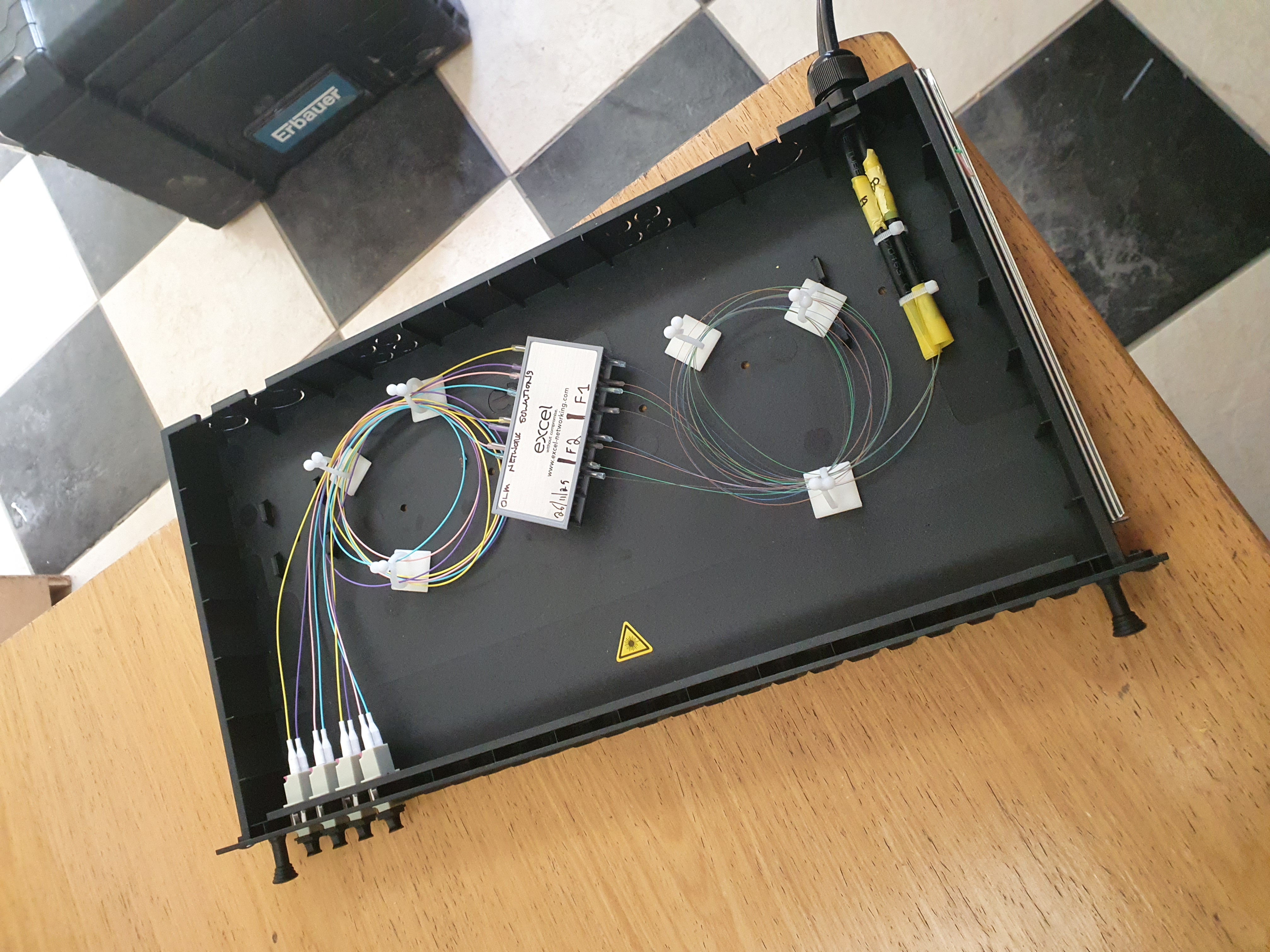 Completed fibre splice cassette